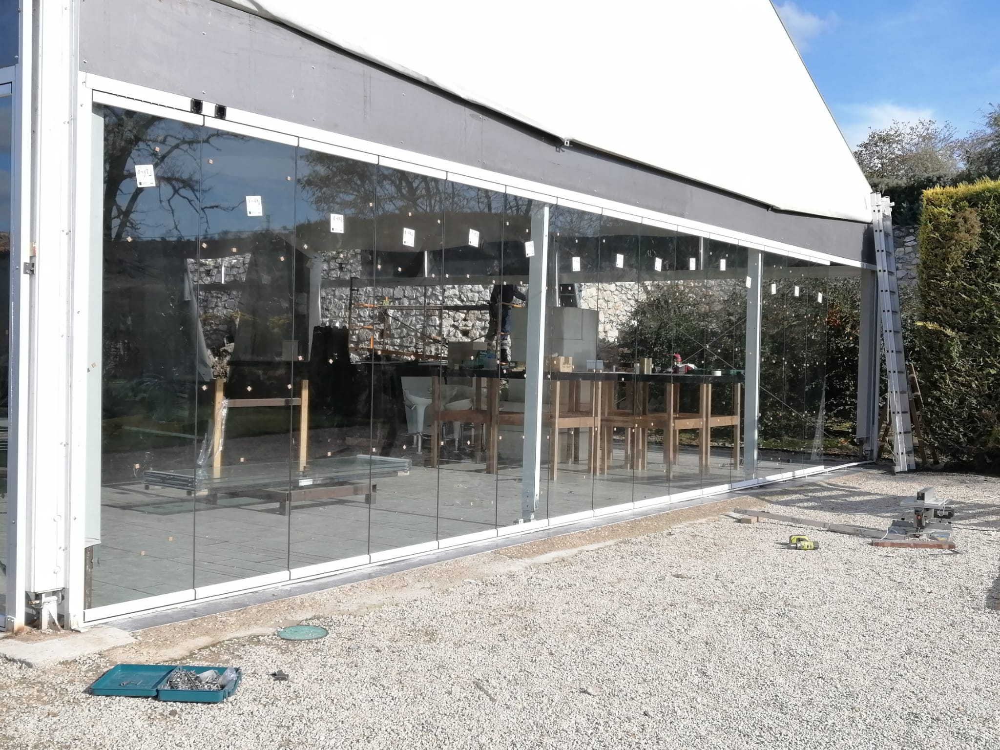 120 m² commercial space